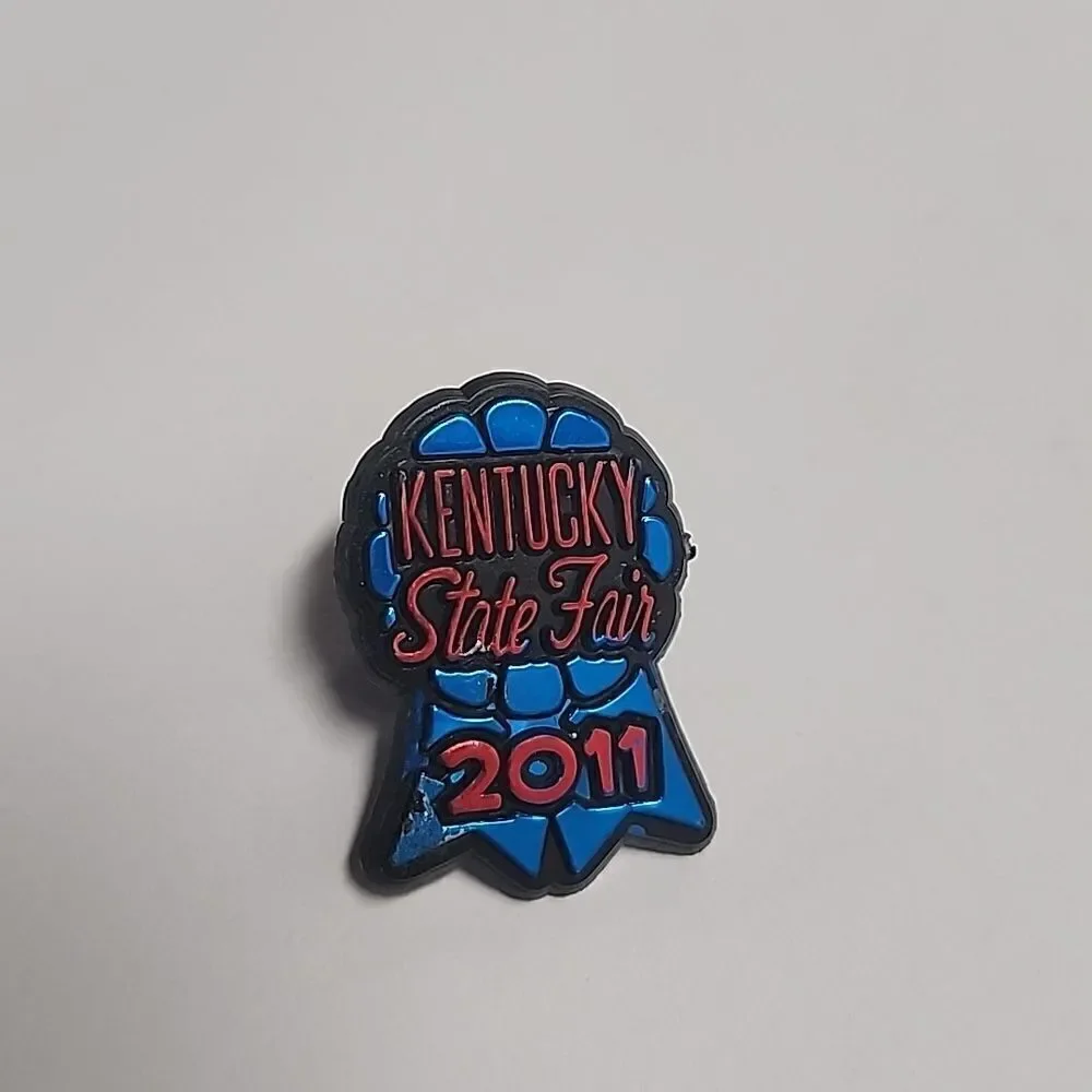 Kentucky State Fair Blue Ribbon Vintage Lapel Pin 2011
